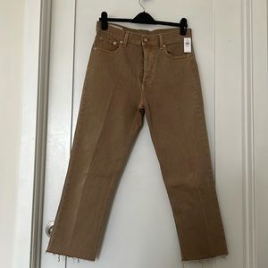 Gap Cheeky Straight High Rise